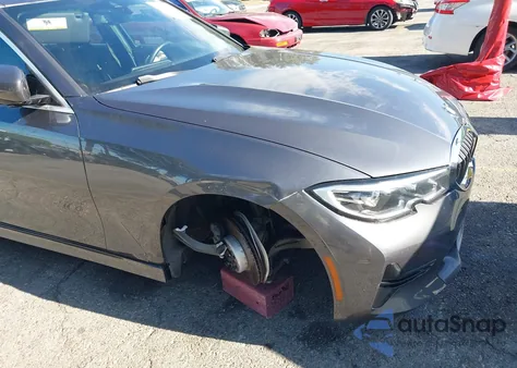 2022 BMW 330I z USA, uszkodzony, nr VIN 3MW5R1J02N8C38636